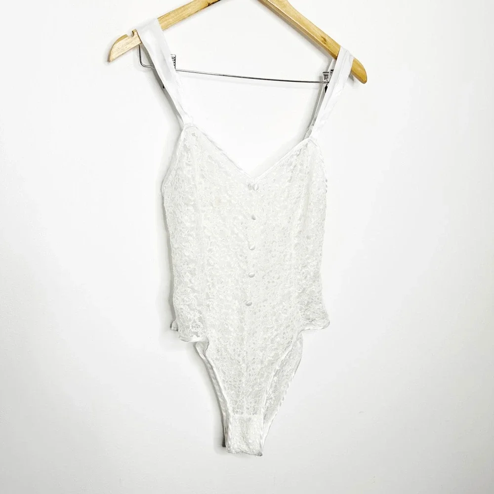 VTG 80s Gold Label VICTORIA'S SECRET WHITE LACE Teddy Semi Sheer high cut SMALL - Picture 3 of 7